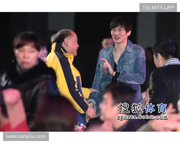 成都羽毛球队边路渗透战术解析与热点动态解读