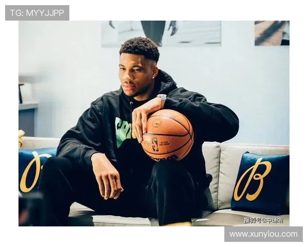 扬尼斯阿德托昆博如何在NBA赛场上展现全能篮球天赋与领导力